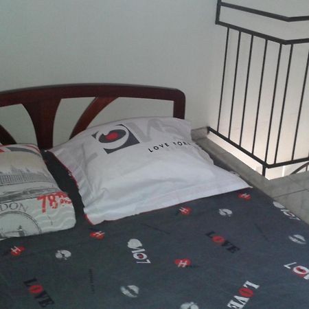 Votre Bungalow "Petit Tresor" Vintage 80 Lejlighed Le Carbet Eksteriør billede